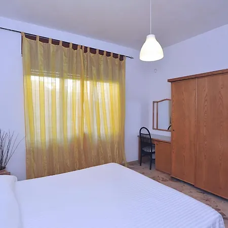 Stella Marina House マイオーリ